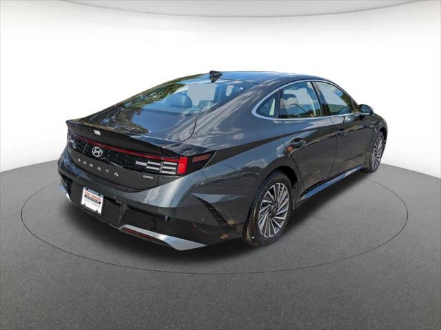 new 2024 Hyundai Sonata Hybrid car, priced at $38,895