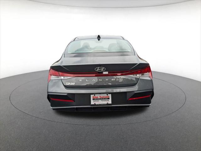 new 2024 Hyundai Elantra car, priced at $27,060