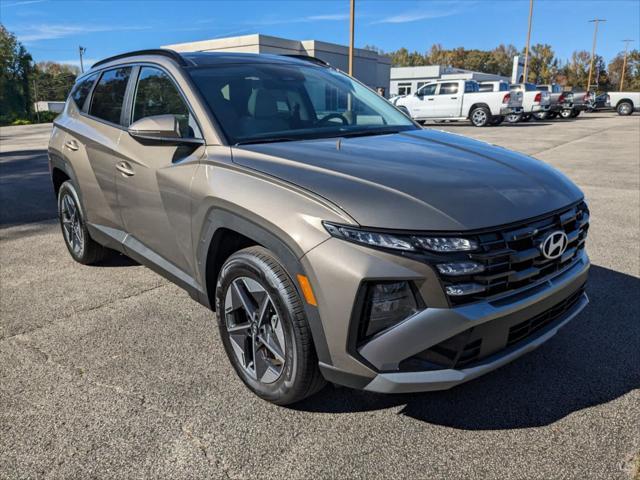 new 2025 Hyundai Tucson Hybrid car, priced at $36,214