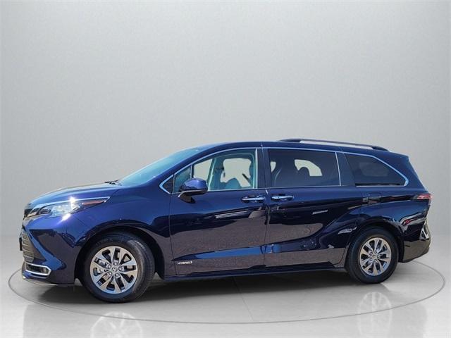 used 2021 Toyota Sienna car, priced at $44,991