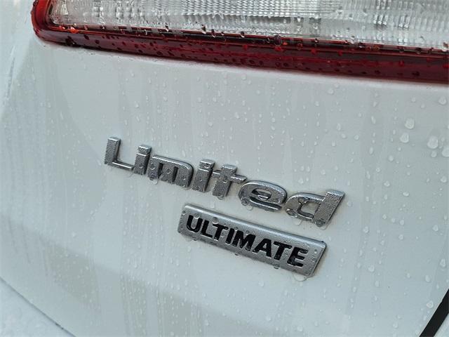 used 2018 Hyundai Santa Fe car, priced at $15,991