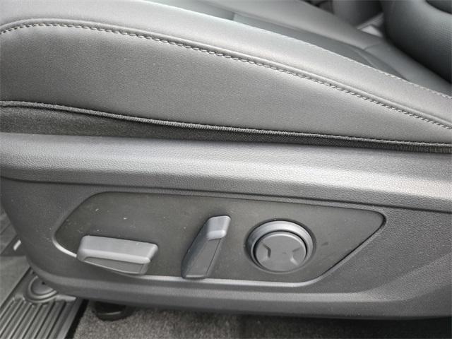 new 2025 Hyundai TUCSON Hybrid car, priced at $37,030