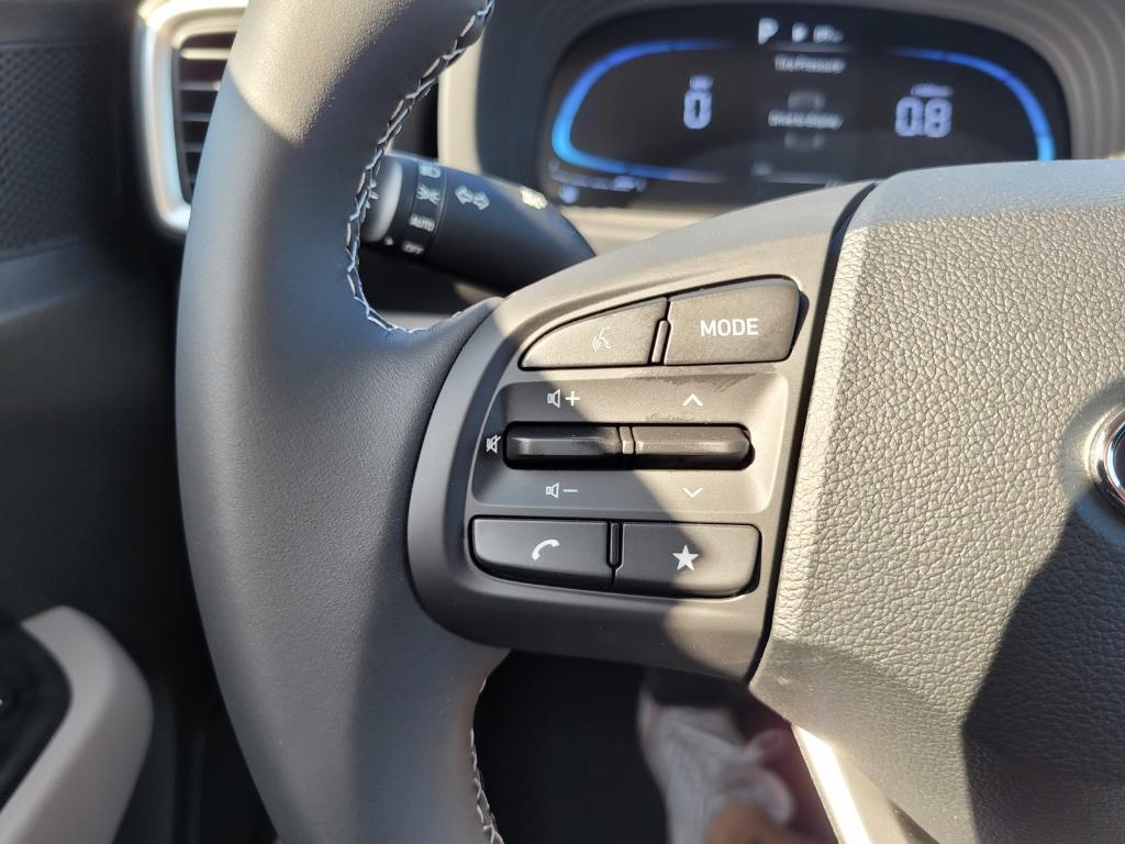 new 2025 Hyundai Venue car, priced at $22,790