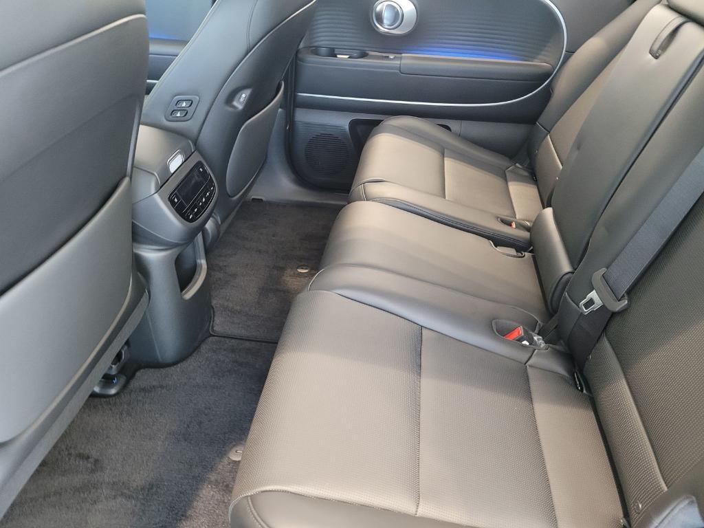 new 2026 Hyundai IONIQ 9 car