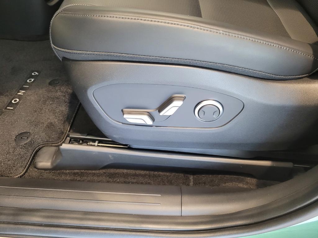 new 2026 Hyundai IONIQ 9 car