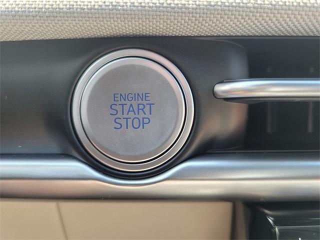 new 2025 Hyundai TUCSON Hybrid car, priced at $40,895