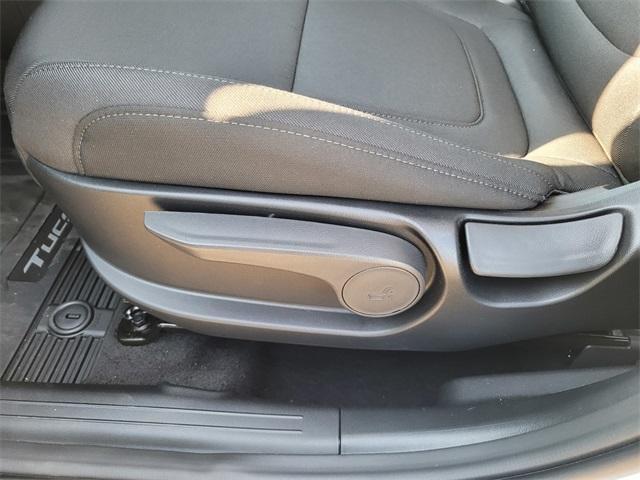 new 2025 Hyundai Tucson car, priced at $29,570