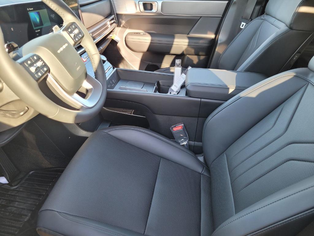 new 2026 Hyundai SANTA FE HEV car