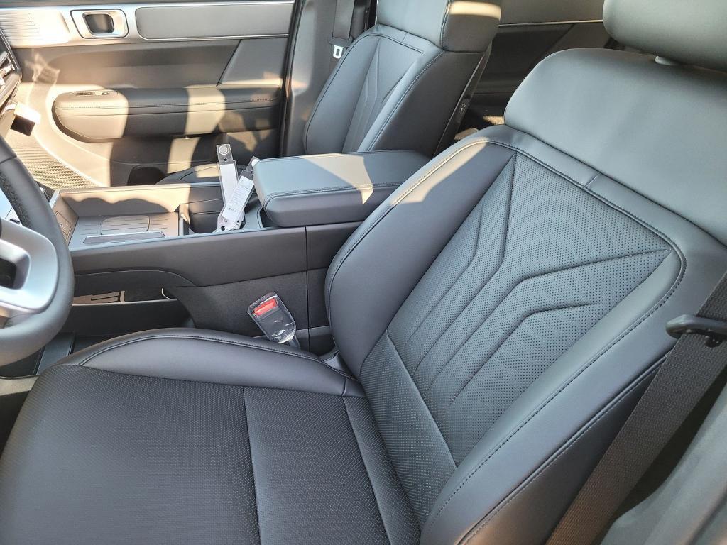 new 2026 Hyundai SANTA FE HEV car