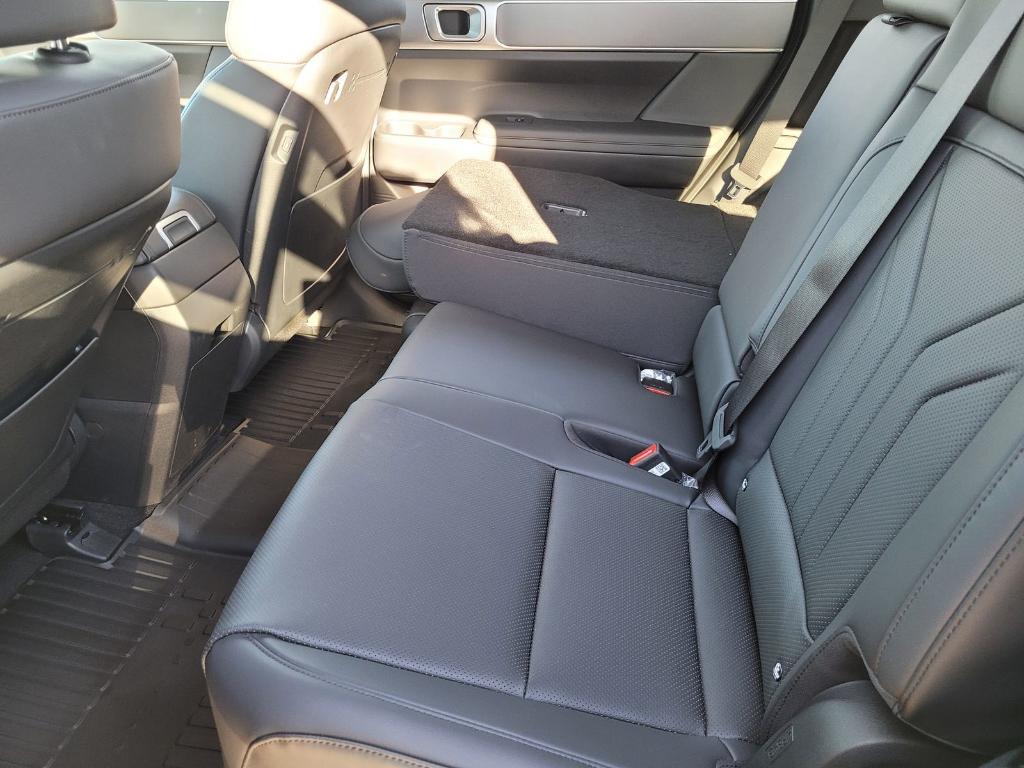 new 2026 Hyundai SANTA FE HEV car