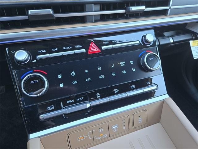 new 2025 Hyundai Santa Fe car, priced at $44,644