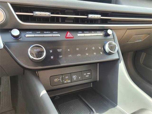 new 2025 Hyundai Sonata Hybrid car, priced at $36,775