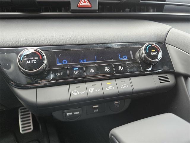 new 2025 Hyundai Elantra car, priced at $24,830