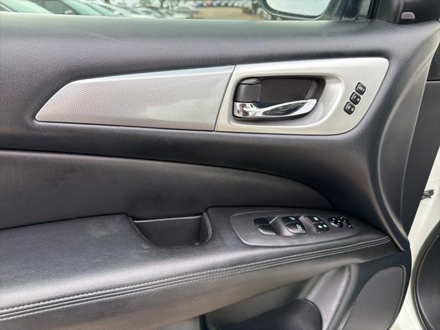 used 2019 Nissan Pathfinder car, priced at $15,491