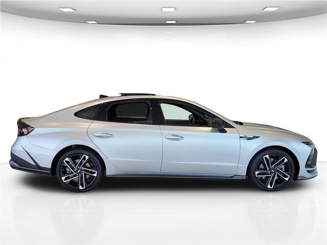 new 2025 Hyundai Sonata car, priced at $35,880