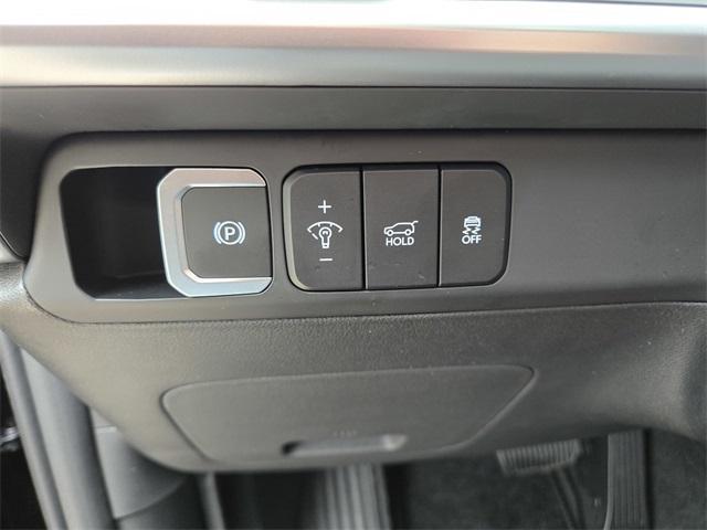 new 2025 Hyundai SANTA FE HEV car, priced at $38,444