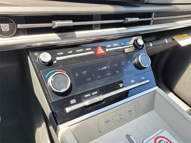 new 2025 Hyundai SANTA FE HEV car, priced at $33,550