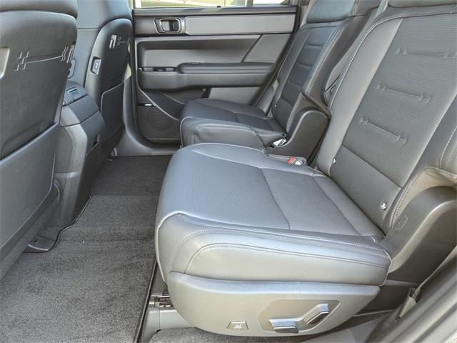 new 2025 Hyundai SANTA FE HEV car, priced at $46,530