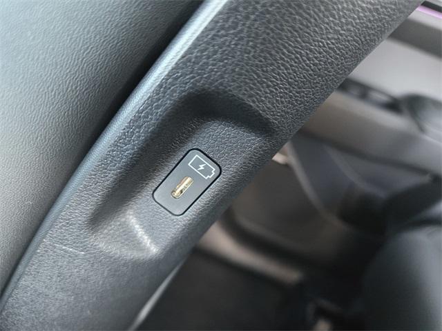 new 2025 Hyundai SANTA FE HEV car, priced at $46,530