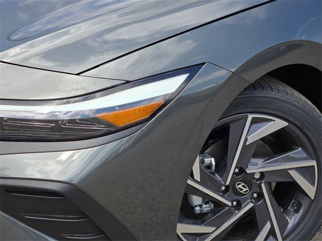 new 2025 Hyundai Elantra car, priced at $23,940