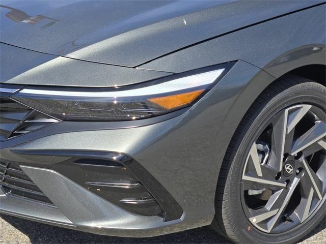 new 2025 Hyundai ELANTRA HEV car, priced at $30,185