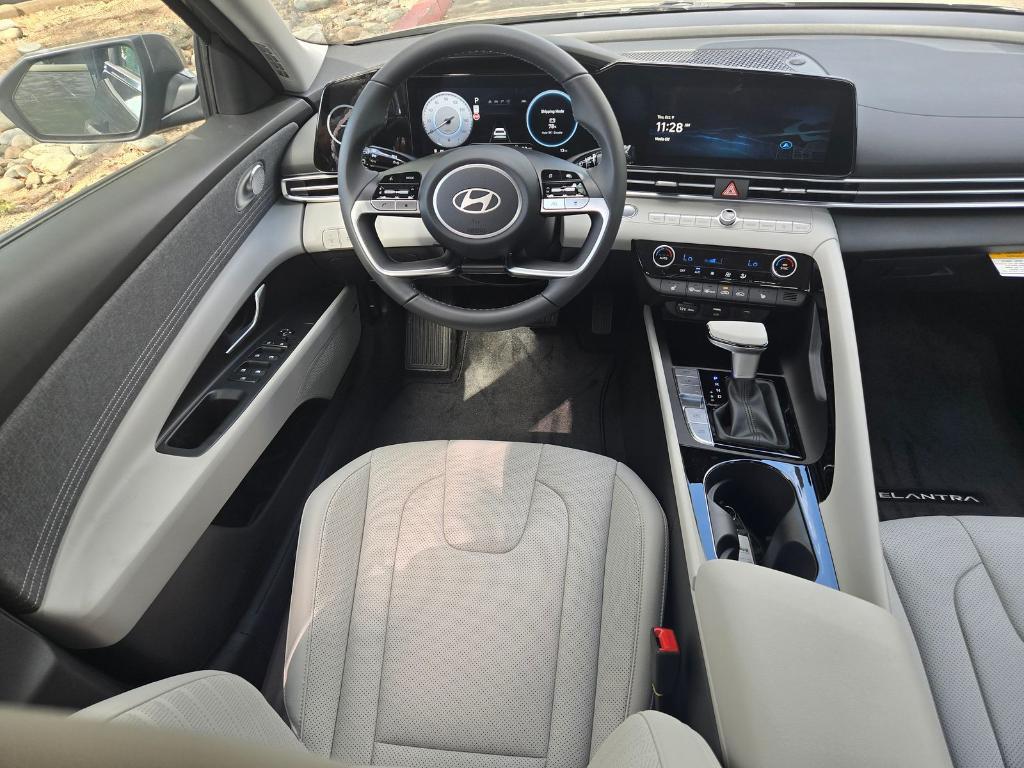 new 2025 Hyundai Elantra car, priced at $25,970