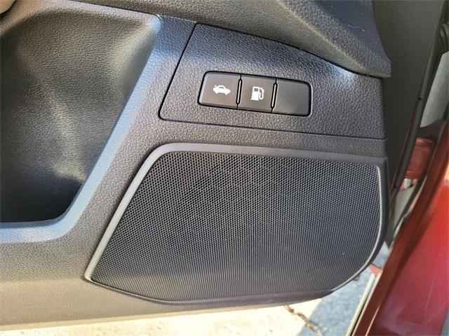 used 2018 Honda Clarity Plug-In Hybrid car, priced at $15,994