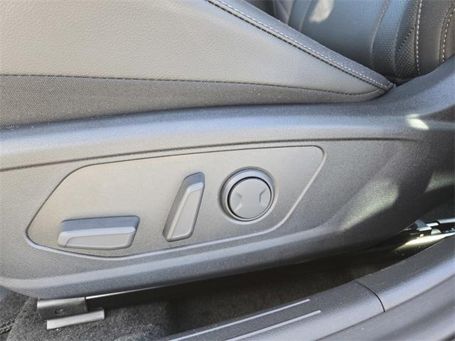 new 2025 Hyundai ELANTRA HEV car, priced at $30,950