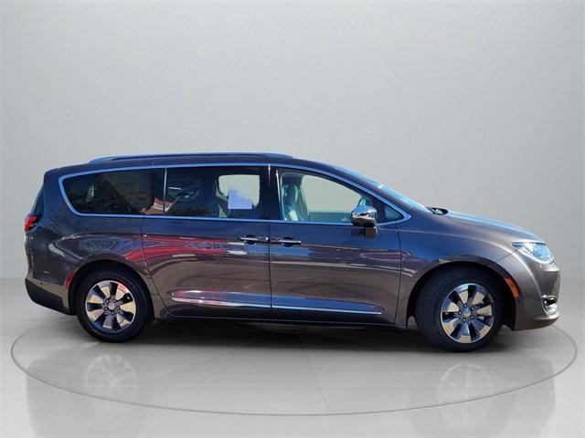 used 2017 Chrysler Pacifica Hybrid car, priced at $16,992