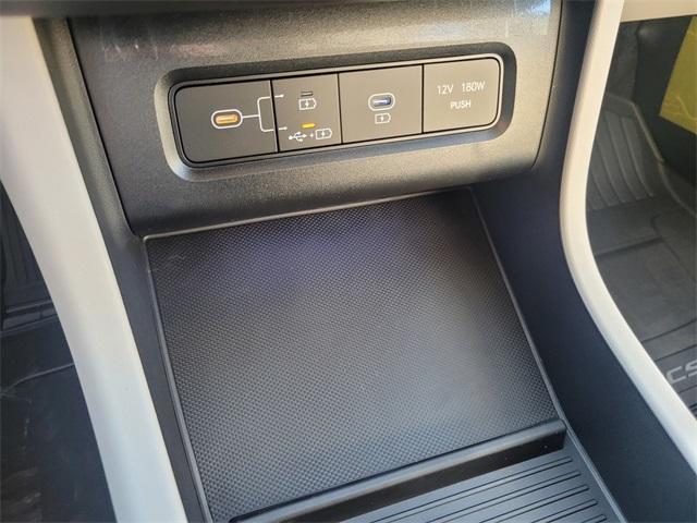 new 2025 Hyundai TUCSON Hybrid car, priced at $38,560