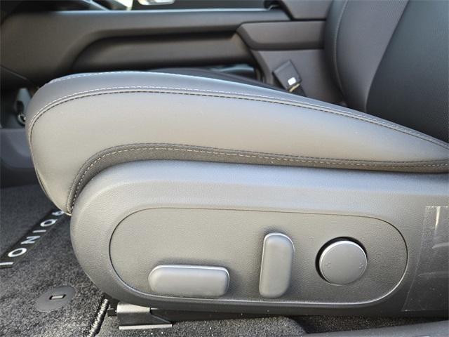 new 2025 Hyundai IONIQ 6 car, priced at $39,955