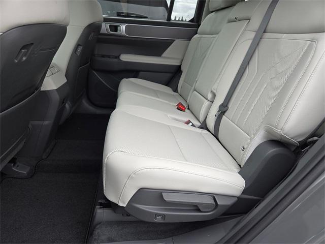 new 2025 Hyundai Santa Fe car, priced at $34,165