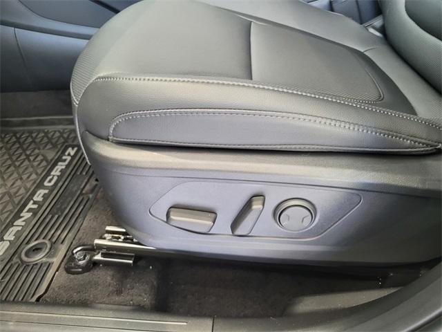 new 2025 Hyundai SANTA FE HEV car, priced at $49,615