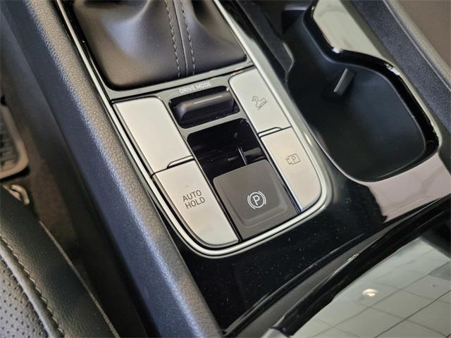 new 2025 Hyundai SANTA FE HEV car, priced at $49,615