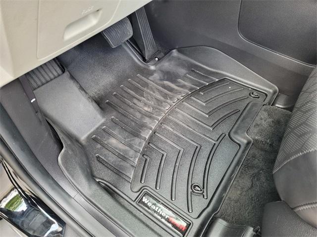 used 2022 Kia Carnival car, priced at $26,992