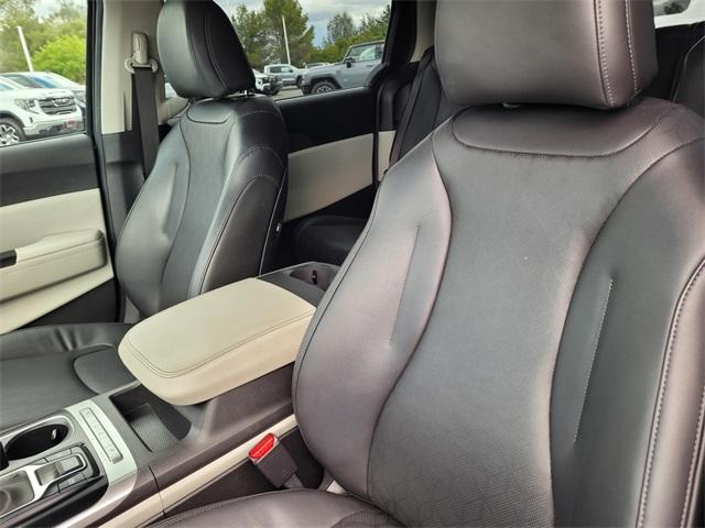 used 2022 Kia Carnival car, priced at $26,992
