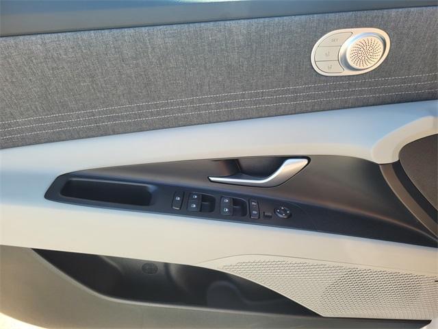 new 2025 Hyundai ELANTRA HEV car, priced at $28,370