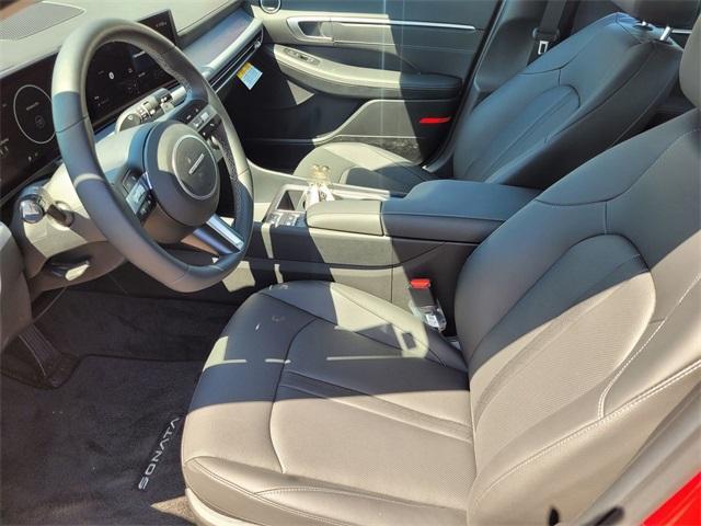 new 2025 Hyundai Sonata Hybrid car, priced at $37,018