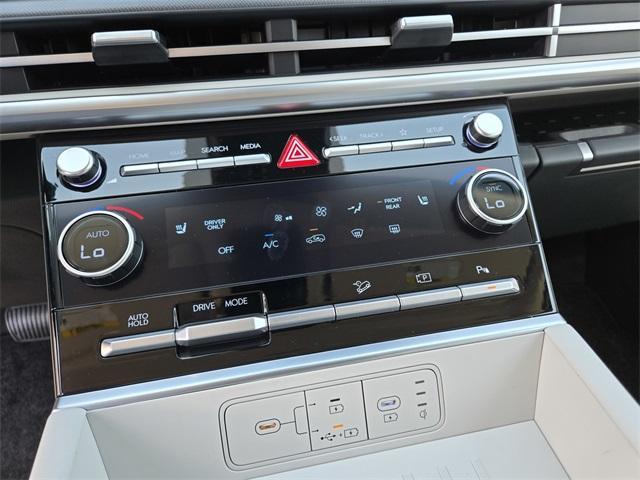 new 2025 Hyundai SANTA FE HEV car, priced at $38,444