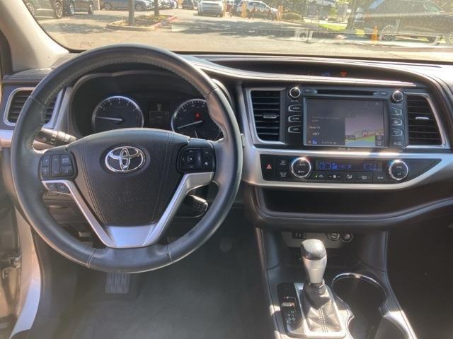 used 2015 Toyota Highlander car, priced at $19,991