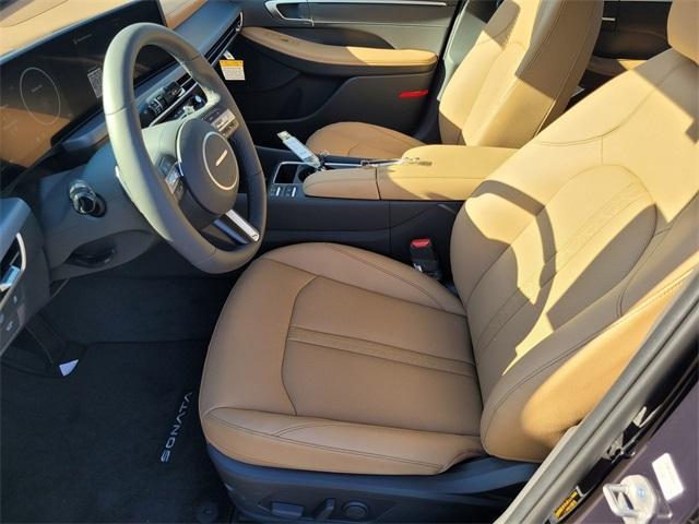 new 2025 Hyundai Sonata Hybrid car, priced at $38,030