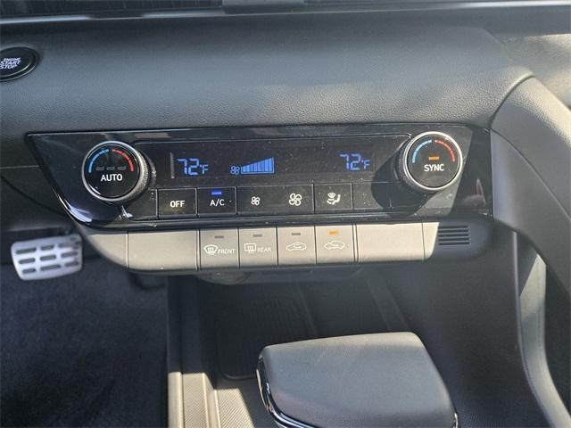 new 2025 Hyundai Elantra car, priced at $23,205