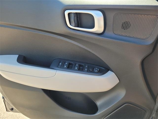 new 2025 Hyundai Venue car, priced at $22,735