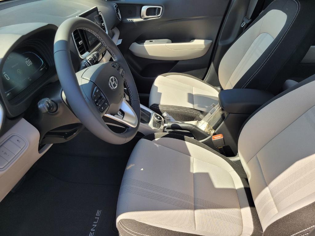 new 2025 Hyundai Venue car, priced at $22,735