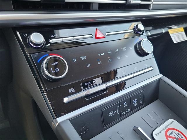 new 2025 Hyundai SANTA FE HEV car, priced at $36,110