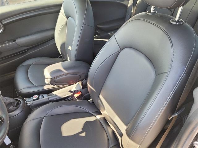 used 2019 MINI Hardtop car, priced at $18,492