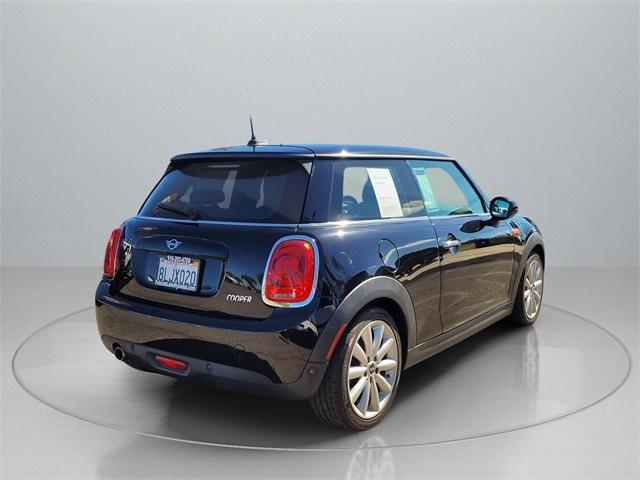 used 2019 MINI Hardtop car, priced at $18,492