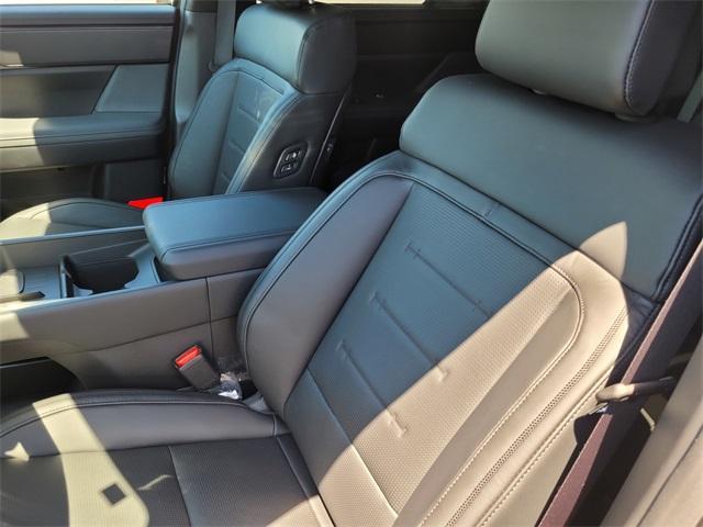 new 2025 Hyundai SANTA FE HEV car, priced at $44,085