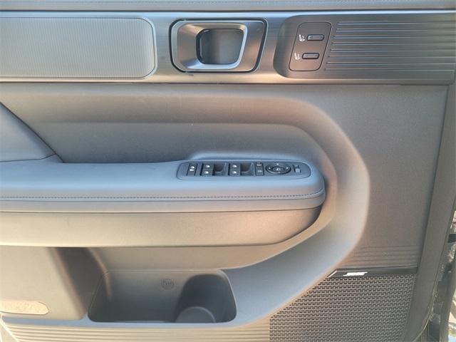 new 2025 Hyundai SANTA FE HEV car, priced at $44,085