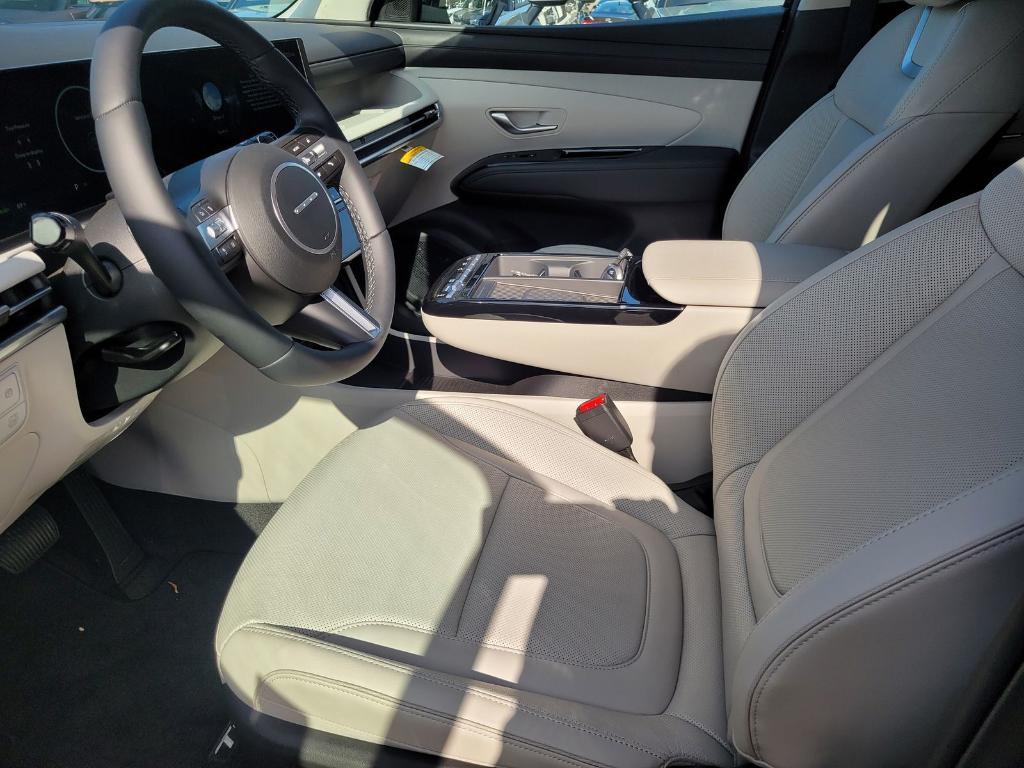 new 2025 Hyundai TUCSON Hybrid car, priced at $42,595